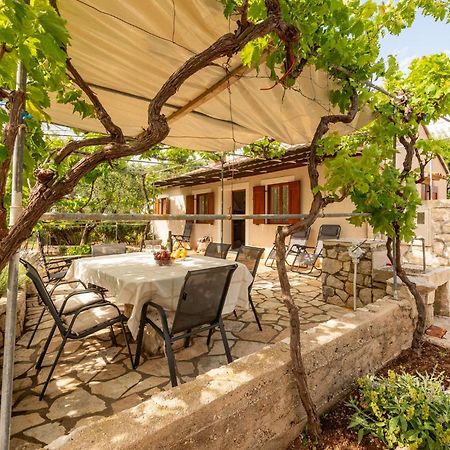 Beautiful Home In Novalja With Wifi Εξωτερικό φωτογραφία