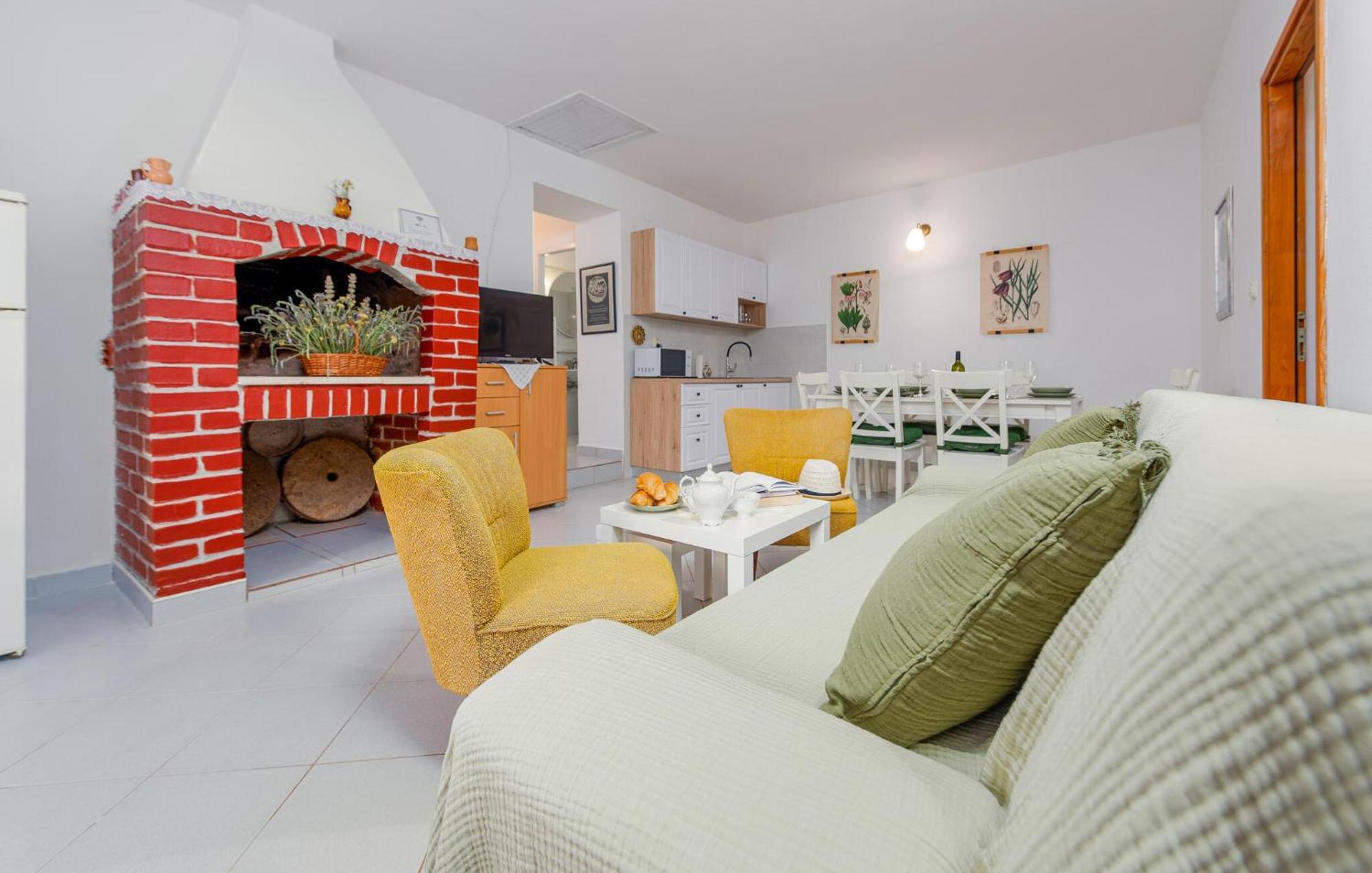 Beautiful Home In Novalja With Wifi Εξωτερικό φωτογραφία