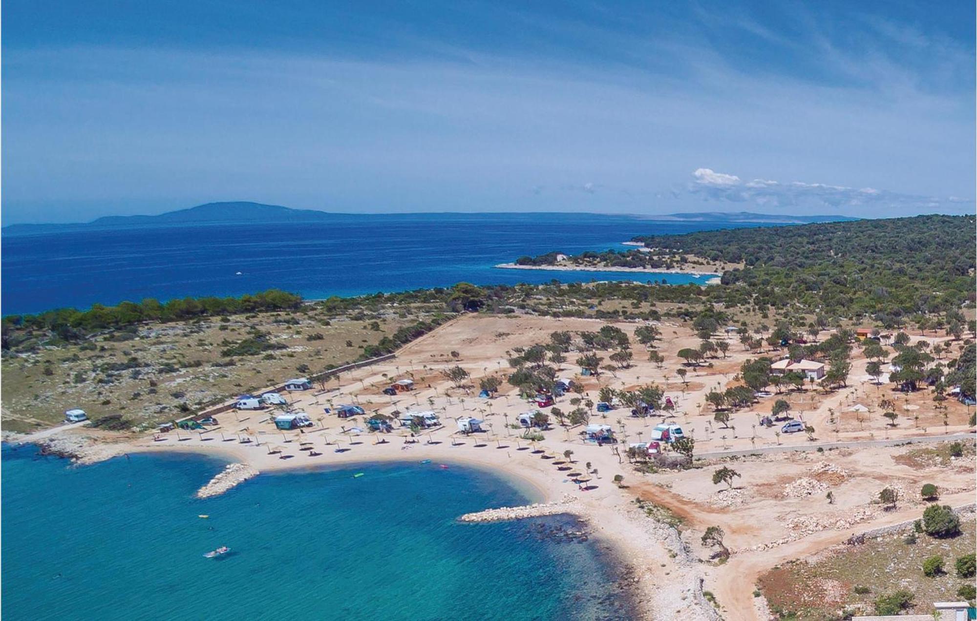 Beautiful Home In Novalja With Wifi Εξωτερικό φωτογραφία
